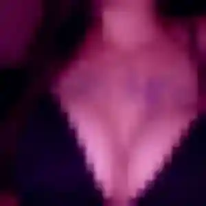 Photo privée de Saly, 32 ans à Chargey-lès-Gray - rencontre coquine