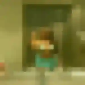 Découvre Amara, 21 ans à Charly en privé