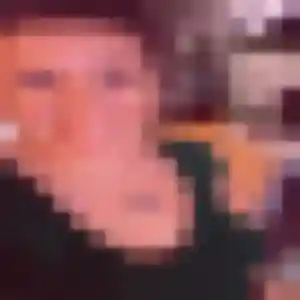 Élise (33 ans) à Charly attend une rencontre ce soir