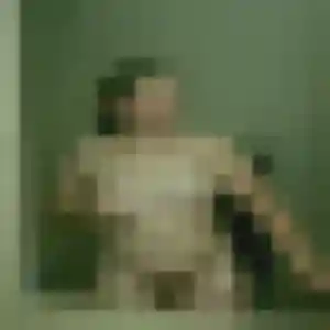 Photo exclusive de Adjoavi, 27 ans à Chaspinhac - plan discret