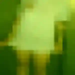 Afia, 37 ans, en ligne à Chassenard pour une rencontre coquine