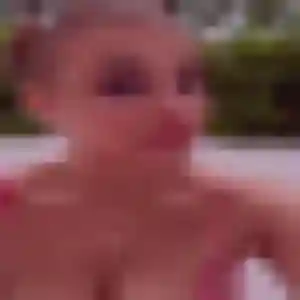 Laetitia, 30 ans, connectée à Châteaugay pour un rencontre adulte