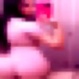 Ruth, 38 ans, connectée à Châteaugay pour une rencontre coquine