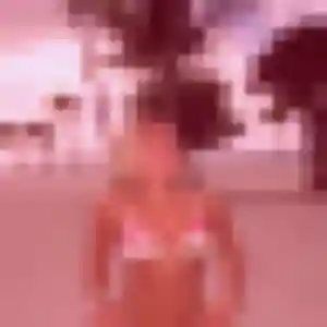 Rencontre Laetitia, 21 ans à Châteauneuf gratuitement
