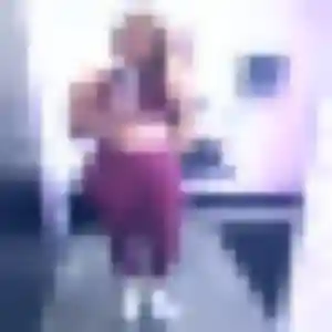 Découvre Folake, 20 ans à Chauché en t'inscrivant