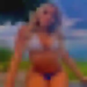 Akinyi, 39 ans, dispo pour rencontre adulte à Chauffailles