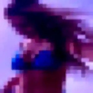 Afi, 38 ans, en ligne à Chirac pour une rencontre coquine