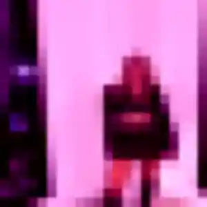 Oumou Kalsoum, femme de 19 ans cherche rencontre adulte à Ciel