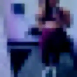 Véronique, fille de 21 ans propose rencontre adulte à Civens
