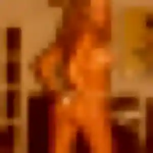 Photo de Ursule à Civray (32 ans) - rencontre adulte anonyme