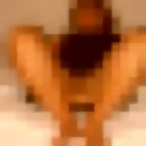 Photo de Muthoni à Clermont (20 ans) - rencontre adulte anonyme