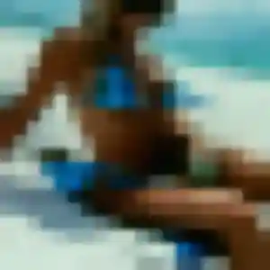 Rencontre Modupe, 26 ans à Contest en privé