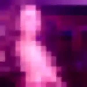 Sylvie, 26 ans, connectée à Contest pour une rencontre coquine