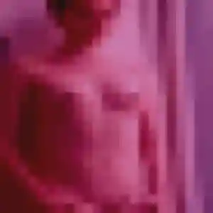 Oluchi de Coume, 22 ans - rencontre adulte sans lendemain