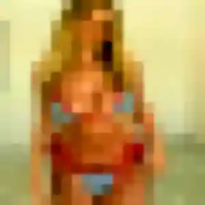 Photo de Zaïna à Cours (27 ans) - rencontre adulte discret