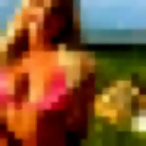 Tessa, femme de 32 ans propose rencontre adulte à Coux
