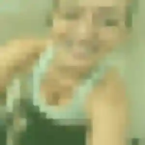 Belle Stella, 21 ans à Cravant - voir sa photo