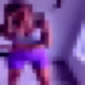 Marina (33 ans) à Cremeaux attend un rencontre adulte ce soir