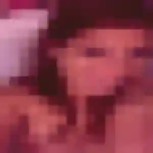 Découvre Issa, 25 ans à Crépy en privé