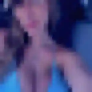 Wangari de Cressanges, 20 ans - rencontre adulte en toute liberté