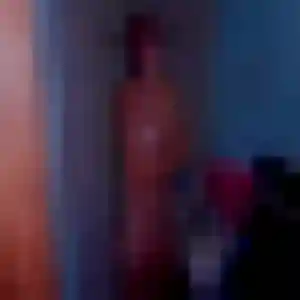 Akinyi, 42 ans, connectée à Cresserons pour une rencontre coquine