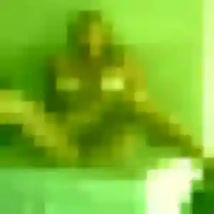 Christelle, 37 ans, en ligne à Creuzier-le-Vieux pour une rencontre coquine