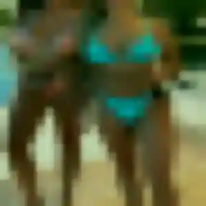 Binta, fille de 21 ans propose rencontre adulte à Crevant