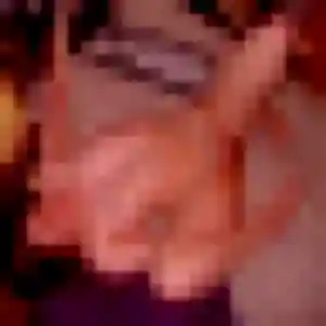 Mercy, 22 ans, connectée à Croix pour un rencontre adulte