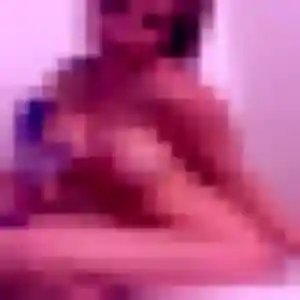 Contacte Bernadette, 43 ans à Cublac gratuitement