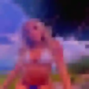 Ursula, 29 ans, connectée à Cuguen pour un rencontre adulte