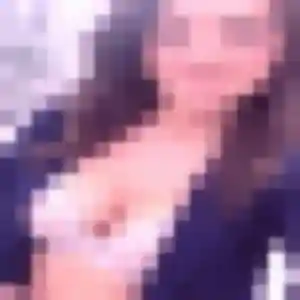 Binta, femme de 45 ans propose rencontre adulte à Cuvilly