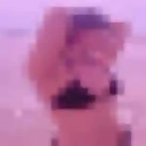 Adwoa, fille de 19 ans cherche rencontre adulte à Derval