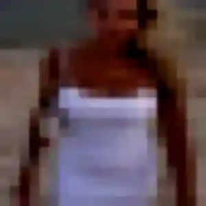 Photo exclusive de Ngoné, 29 ans à Dieupentale - plan discret