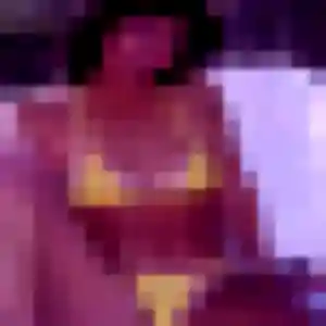 Contacte Djénéba, 22 ans à Digoin en t'inscrivant