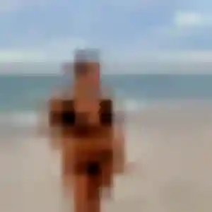 Contacte Brigitte, 32 ans à Distré gratuitement