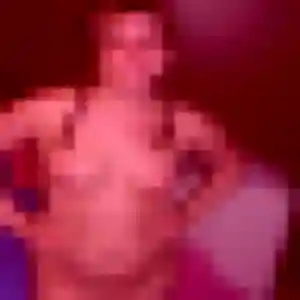 Safi, fille de 38 ans propose rencontre adulte à Dolomieu