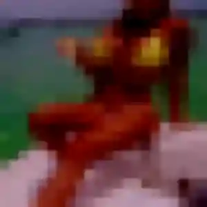 Photo sexy de Nafi, 24 ans à Donchery - plan discret