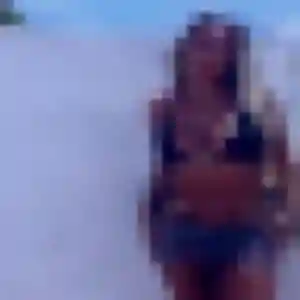 Bernadette, fille de 25 ans cherche rencontre adulte à Dry