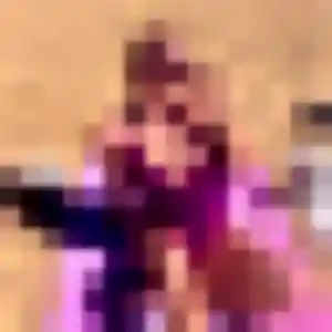 Safi, 19 ans, en ligne à Dun-sur-Auron pour une rencontre coquine