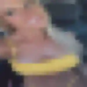 Héloïse (21 ans) à Dun propose un rencontre adulte rapidement