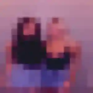 Découvre Aida, 21 ans à Égly gratuitement