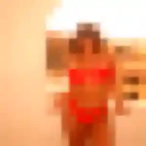 Takha de Erchin, 42 ans - rencontre adulte discret