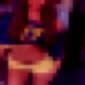 Xénia de Erdeven, 30 ans - rencontre adulte en toute liberté