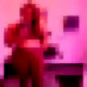 Fatoumata, fille de 25 ans veut rencontre adulte à Érôme