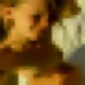 Christelle (28 ans) à Erquery propose un rencontre adulte rapidement