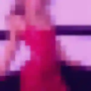 Gnilane, femme de 33 ans cherche rencontre adulte à Escassefort