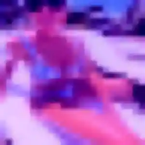 Rejoins Salomé, 39 ans à Escoutoux en t'inscrivant