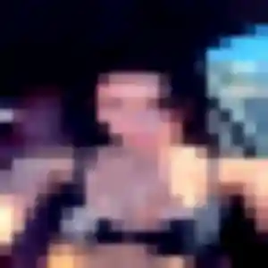 Belle Cindy, 21 ans à Etaux - voir sa photo