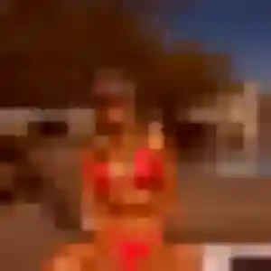 Sandy, 27 ans, dispo pour rencontre adulte à Étoile-sur-Rhône