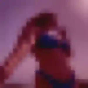 Abigail, 38 ans, connectée à Étuz pour un rencontre adulte